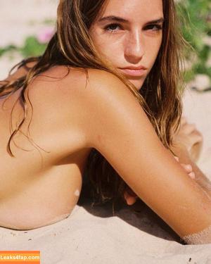 Emily Feld photo #0551