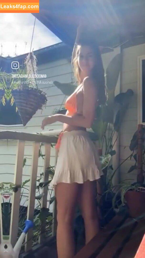 Emily Feld / emily.feld leaked photo photo #1523