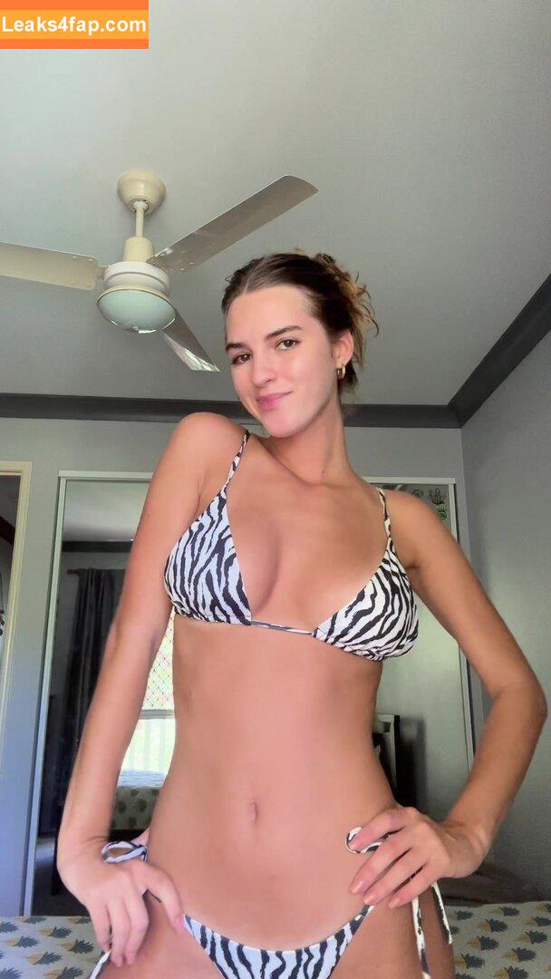 Emily Feld / emily.feld leaked photo photo #1616