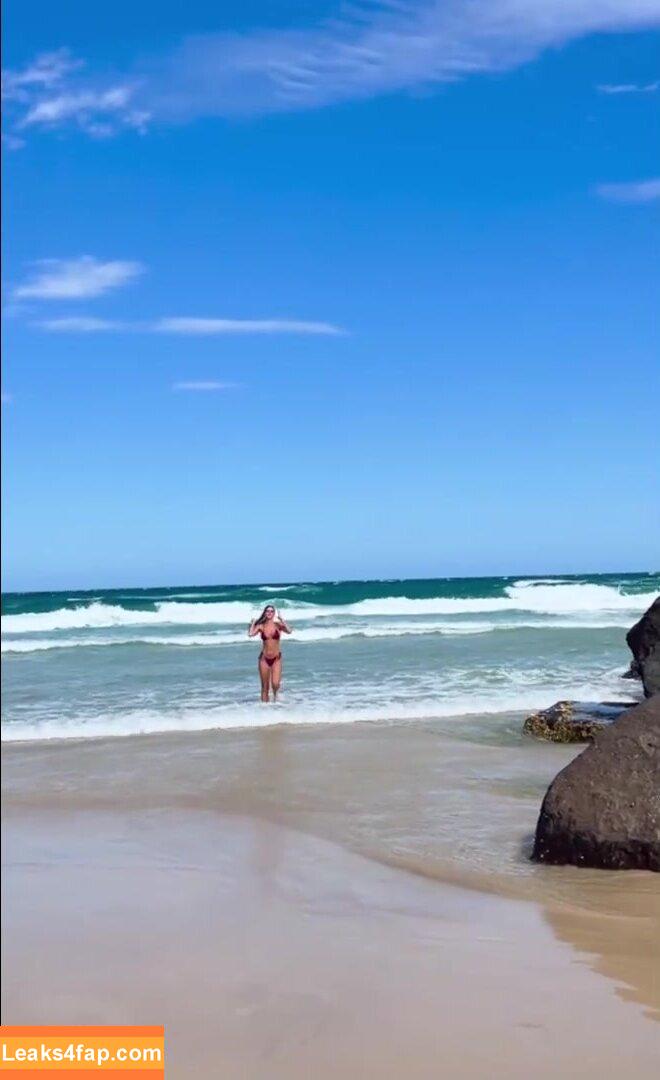 Emily Feld / emily.feld leaked photo photo #1715