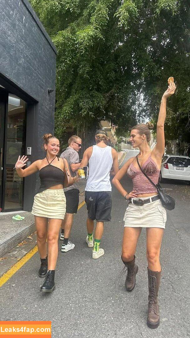 Emily Feld / emily.feld leaked photo photo #1729