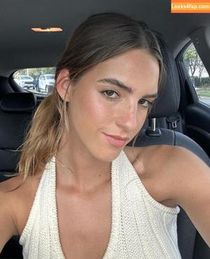 Emily Feld photo #1230