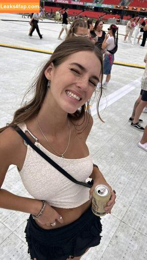 Emily Feld photo #1247