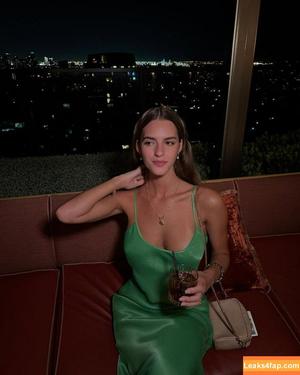 Emily Feld photo #1695