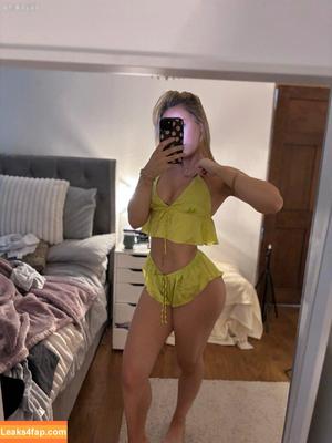 Evie Garbe photo #0021