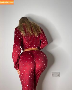 Evie Garbe photo #0102