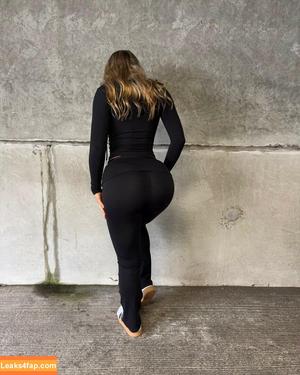 Evie Garbe photo #0112