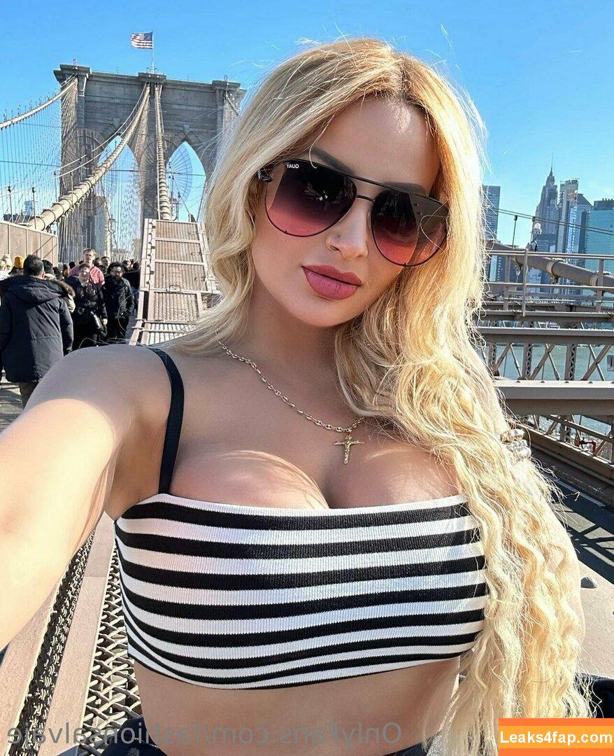 fashionsalvaje /  leaked photo photo #0032