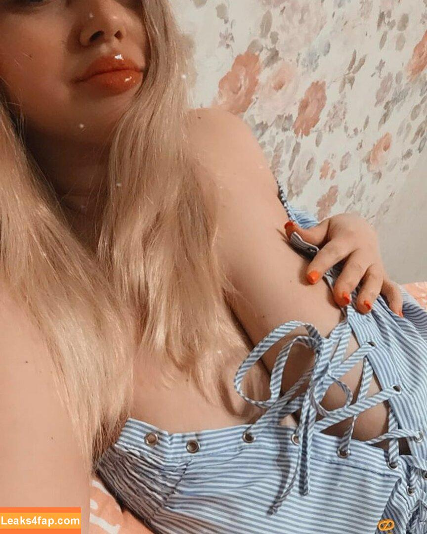 florence_agapi / Adriana / Adriana S / Adrianna Sweet / florence.agapi / https: leaked photo photo #0075