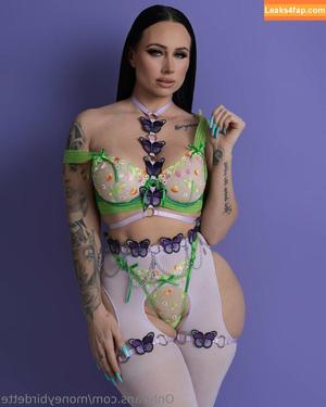 Flowerbomb photo #0127