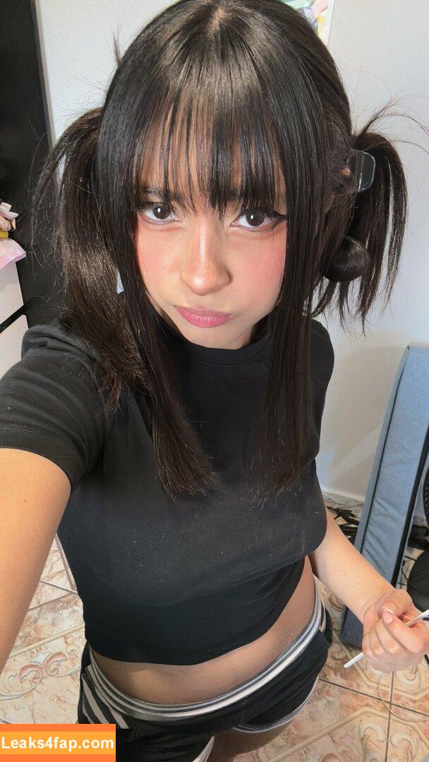 gabsshin / anuskatzz leaked photo photo #0021