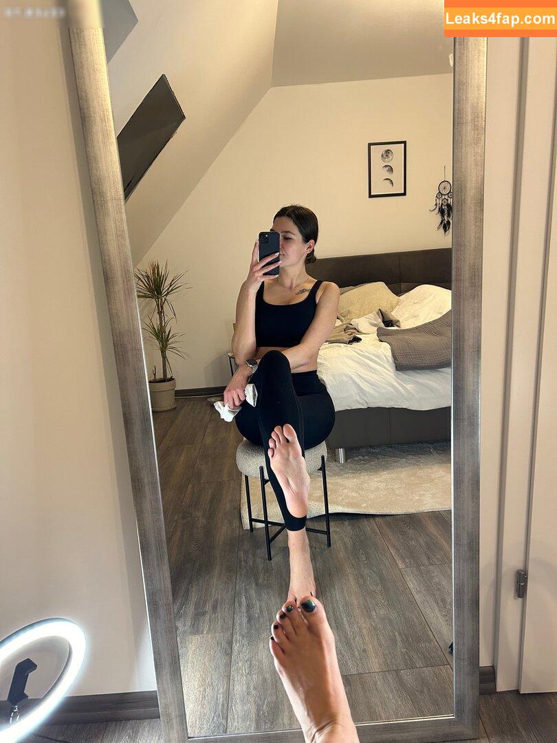 germangirlnextdoor95 /  leaked photo photo #0003