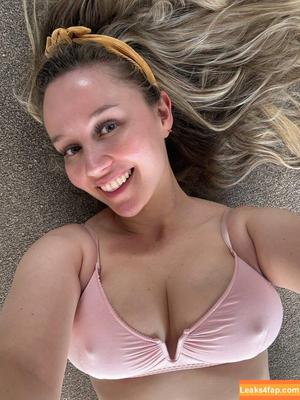 Gigi Miller photo #0010