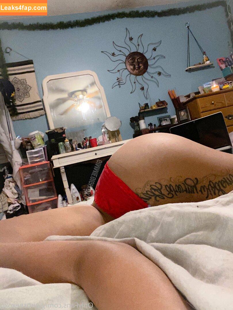 gigiroseexoxo / gimmiegigixoxo leaked photo photo #0007
