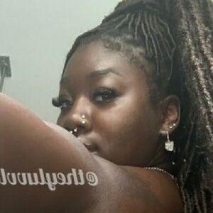 Goddess Lei / theyluvvleila / theyyluvvvleila leaked photo photo #0008