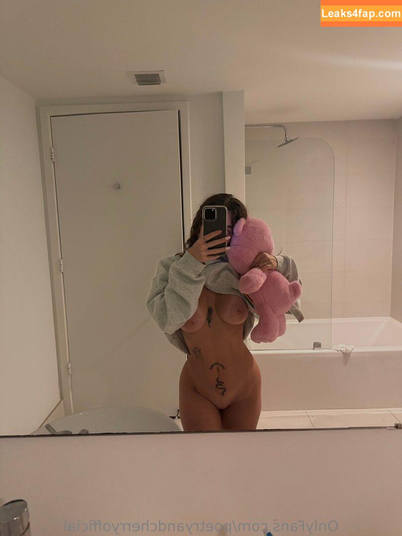 Goddessofyourworldvip / Milene Brière / goddessofyourworldfree / https: leaked photo photo #0023