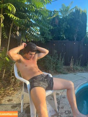 hayesgrier photo #0006