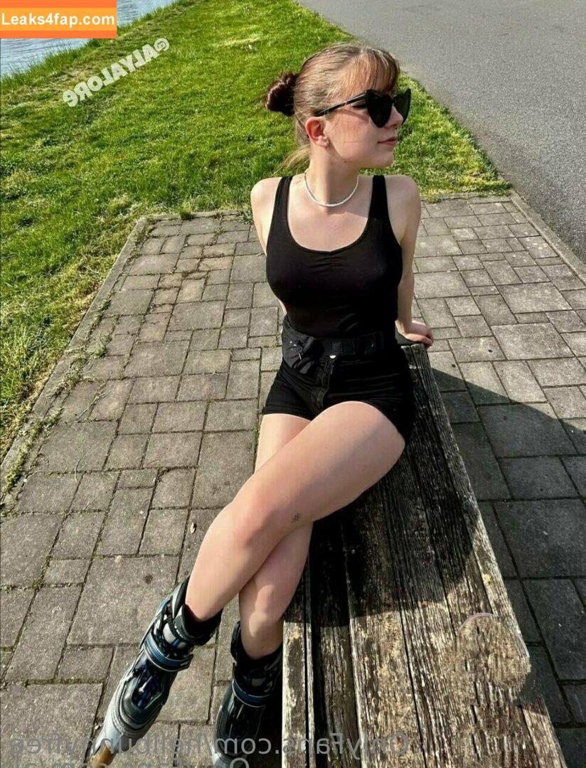 hellbunnyfree /  leaked photo photo #0015