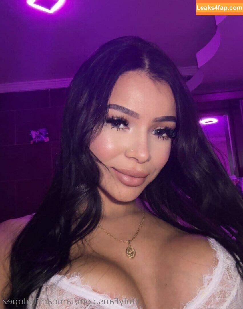 iamcamillalopez / real.camillalopez leaked photo photo #0040
