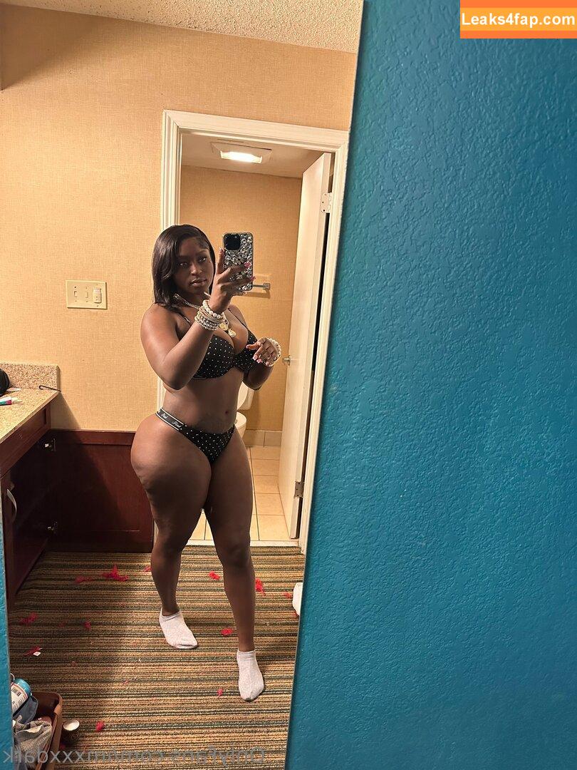 ImxxxDark / Jenise Hart / realblackassjenny leaked photo photo #0023
