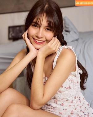Isabelle Haris photo #0206