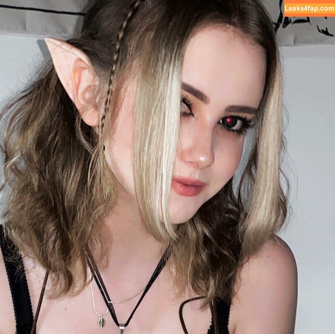 Itsarahlaux / Sarah Laux / sarahcalanthe leaked photo photo #0006