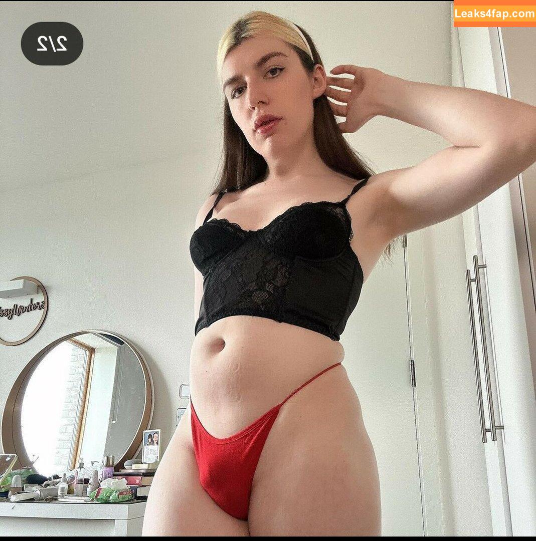 izzywinterz / https: leaked photo photo #0010