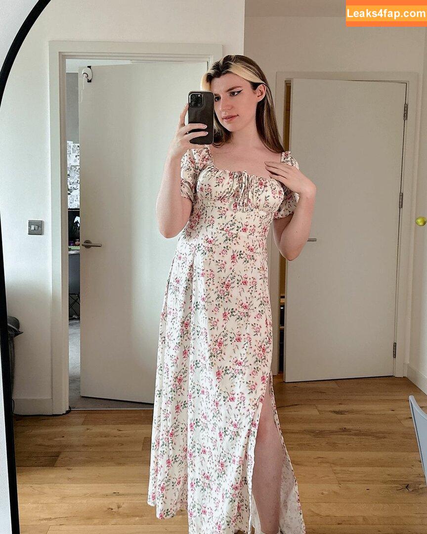 izzywinterz / https: leaked photo photo #0052