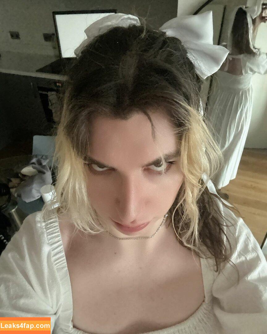izzywinterz / https: leaked photo photo #0059