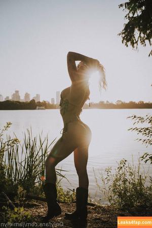 Jamie Lynn Rinaldi photo #0099