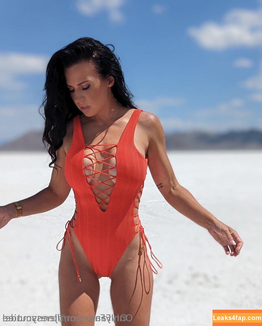 jennycutiee /  leaked photo photo #0010