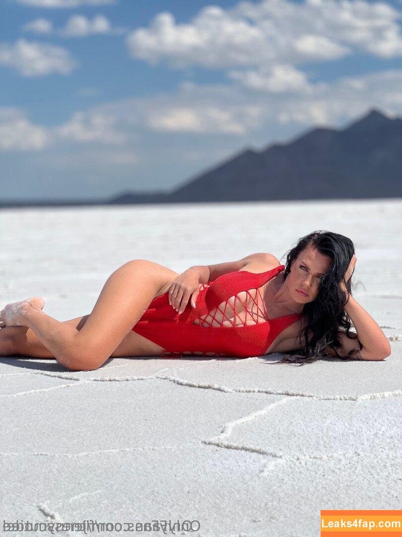 jennycutiee /  leaked photo photo #0011