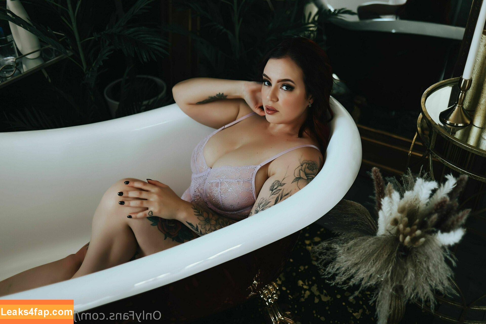 Jess Caroline / jesscaroline_ слитое фото фото #0060