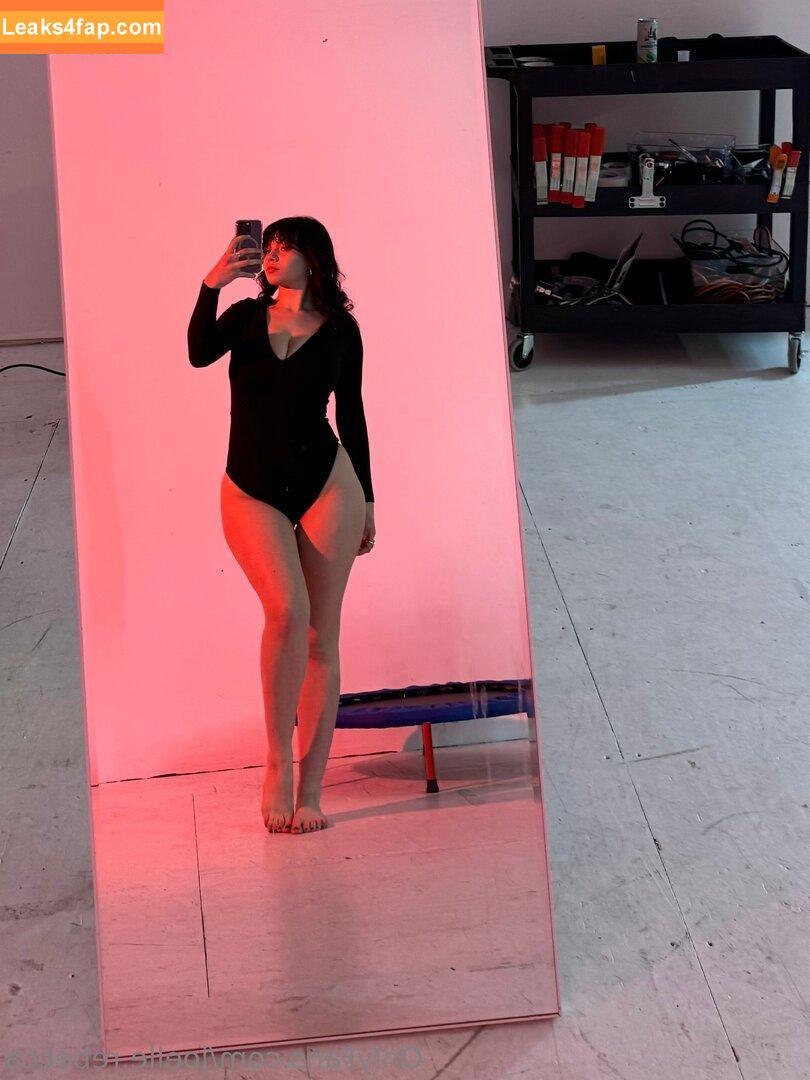 joelle.rebecca /  leaked photo photo #0007