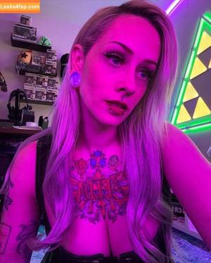 JoJosaysbreee photo #0039