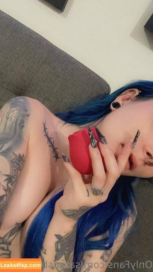 Justine Schiavone photo #0009
