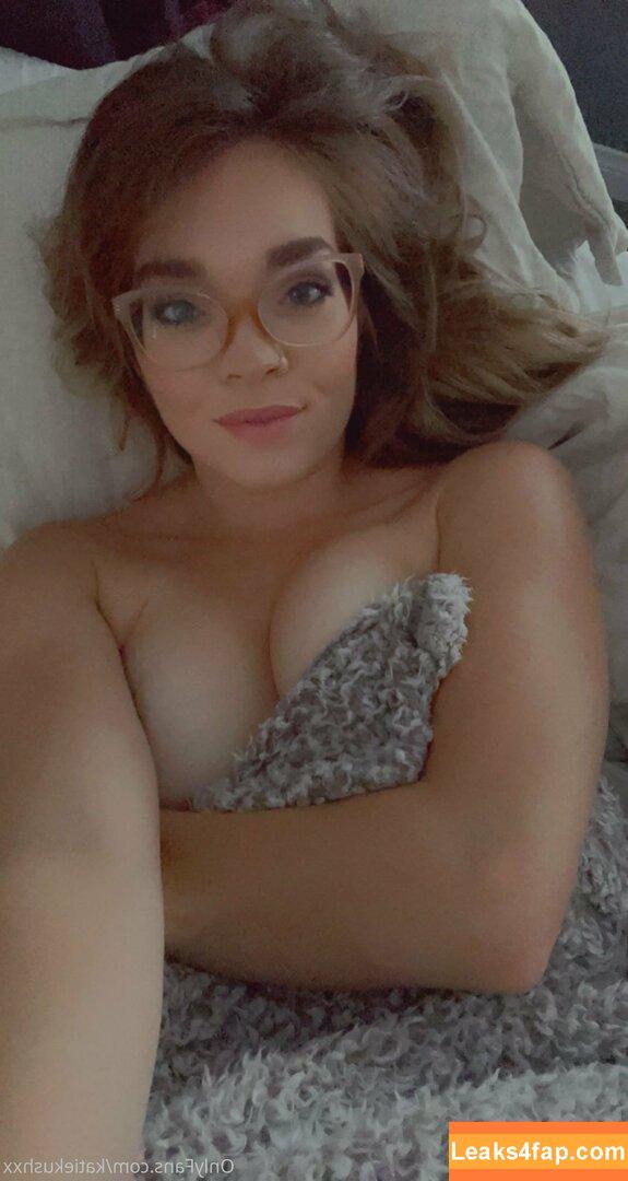 katiekushxx /  leaked photo photo #0006