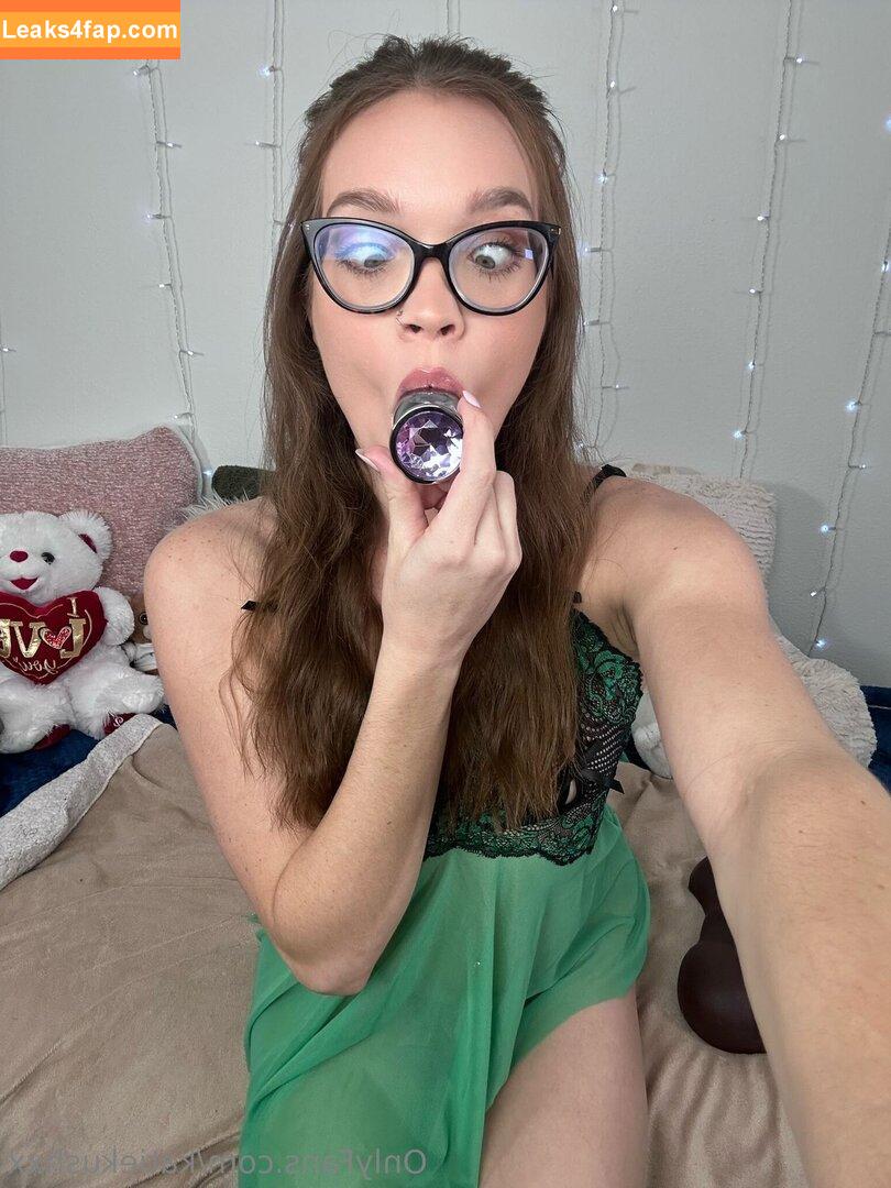 katiekushxx /  leaked photo photo #0065