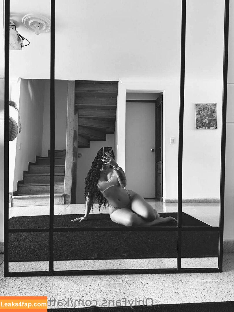 kattdumont / kattdumont_ leaked photo photo #0029