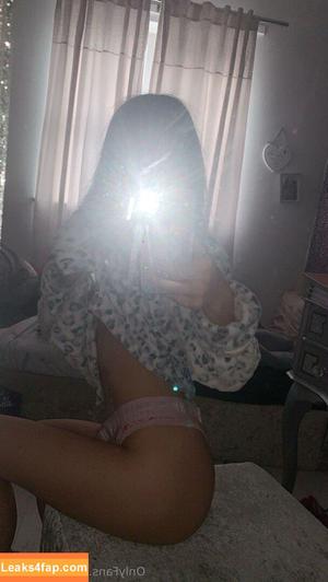 kaylamxe photo #0022