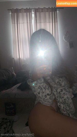 kaylamxe photo #0023