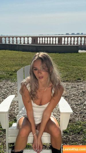 kirstenknight photo #0010