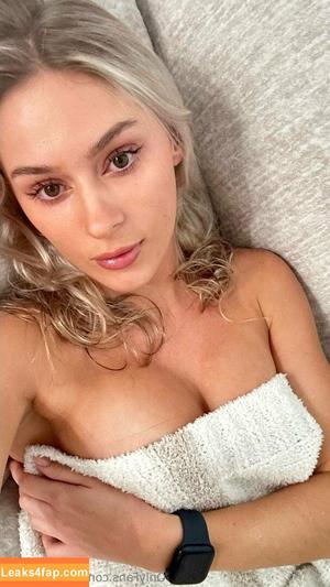 kirstenknight photo #0023