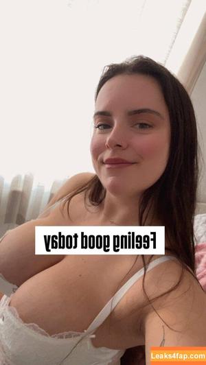 Kirsty Brittain фото #0008