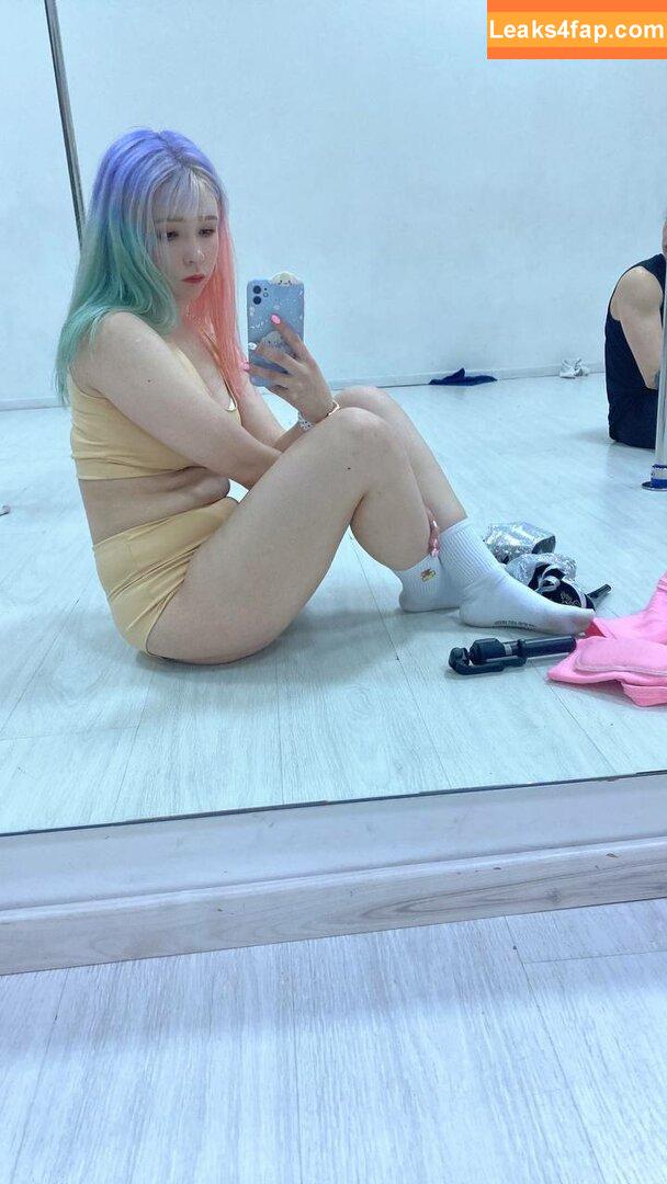 kittie_meo / helllo_kitties / kittiemeowsie leaked photo photo #0128