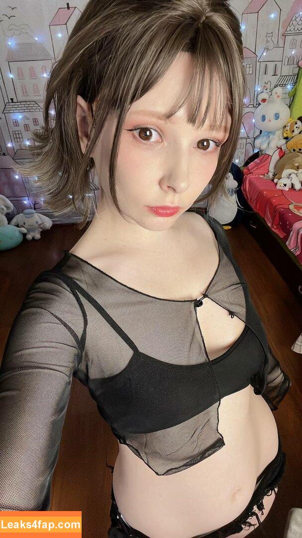 kittie_meo / helllo_kitties / kittiemeowsie leaked photo photo #0182