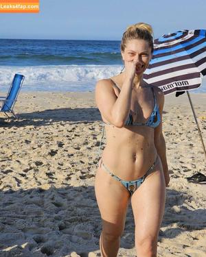 Lana Rhodes photo #0026