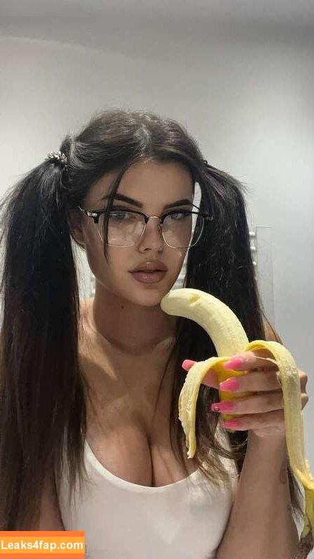 Lara Winter / lara_winter leaked photo photo #0155