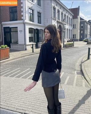 Laura Offermann photo #0015
