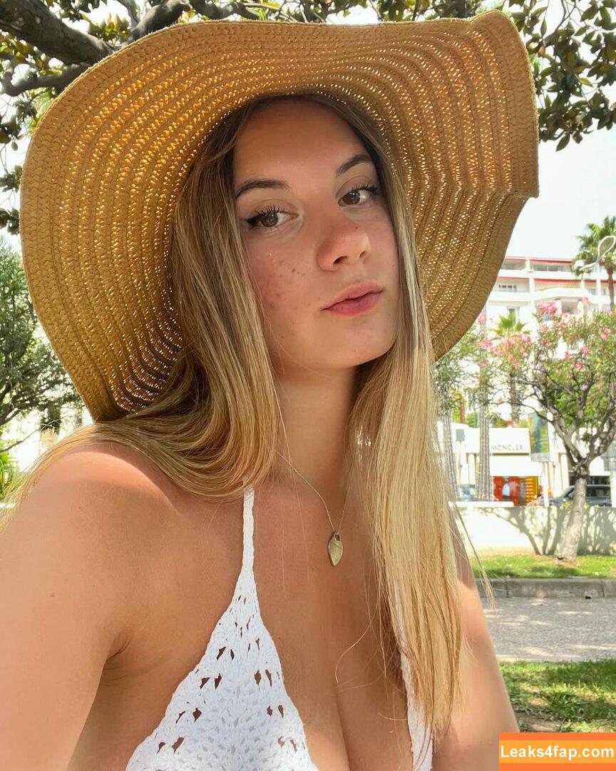 Laurasommaruga / sommarugaalaura leaked photo photo #0028